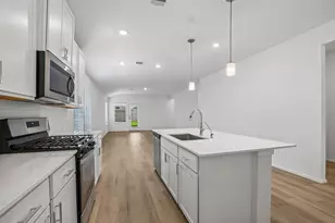 31029 De La Guerra St, Huffman, TX 77336 - Photo 10
