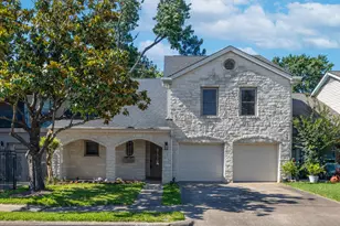 10707 Boardwalk St, Houston, TX 77042 - Photo 2