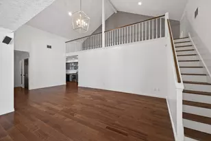 10707 Boardwalk St, Houston, TX 77042 - Photo 18