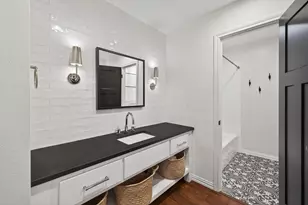 10707 Boardwalk St, Houston, TX 77042 - Photo 38