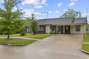 1018 Marleen St, Houston, TX 77034 - Photo 1