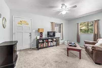 1007 Shawnee Drive, Conroe, TX 77316 - Photo 4