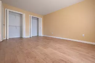 8529 Hearth Dr, Houston, TX 77054 - Photo 6