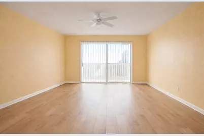 8529 Hearth Drive #23, Houston, TX 77054 - Photo 2