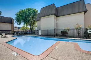 8529 Hearth Dr, Houston, TX 77054 - Photo 28