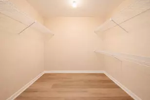 8529 Hearth Dr, Houston, TX 77054 - Photo 10