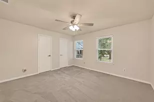 10180 Longmont Dr, Houston, TX 77042 - Photo 24