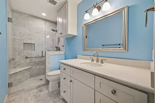 10180 Longmont Dr, Houston, TX 77042 - Photo 32