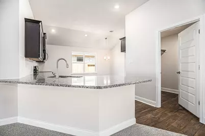 424 Bryan Way, Angleton, TX 77515 - Photo 6