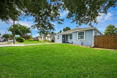 220 Styers Street, Houston, TX 77022 - Photo 4