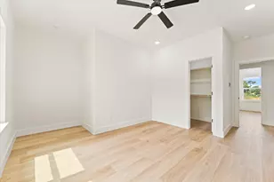 9119 Henrietta St, Houston, TX 77088 - Photo 14