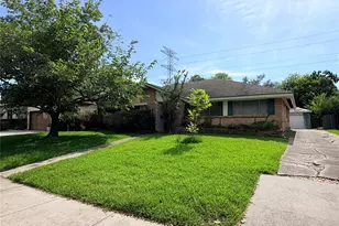 9130 Bassoon Dr, Houston, TX 77025 - Photo 2