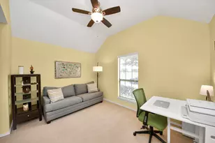 5115 Carson Hill Ln, Houston, TX 77092 - Photo 6