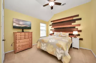 5115 Carson Hill Ln, Houston, TX 77092 - Photo 8
