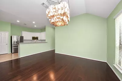 5115 Carson Hill Lane, Houston, TX 77092 - Photo 12