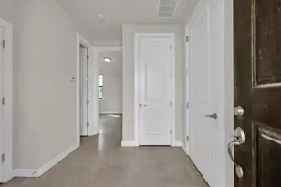 9058 Laverne Cres, Houston, TX 77080 - Photo 2