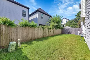 9058 Laverne Cres, Houston, TX 77080 - Photo 18