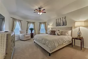 11 Filigree Pines Pl, The Woodlands, TX 77382 - Photo 32