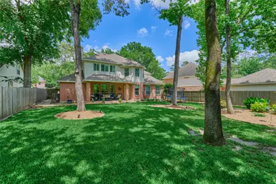 11 Filigree Pines Place, The Woodlands, TX 77382 - Photo 38
