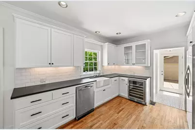 617 Harold Street, Houston, TX 77006 - Photo 8