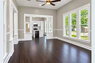 501 E State Street, Eagle Lake, TX 77434 - Photo 6