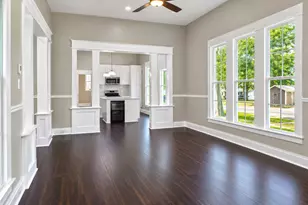 501 E State St, Eagle Lake, TX 77434 - Photo 6