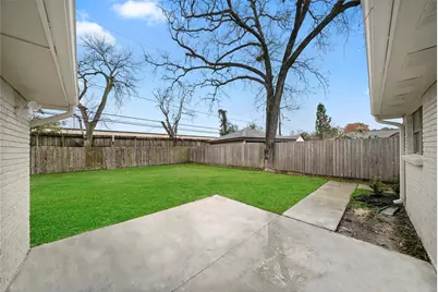 1807 Shadow Bend Drive, Houston, TX 77043 - Photo 22
