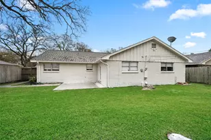 1807 Shadow Bend Dr, Houston, TX 77043 - Photo 24