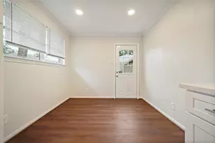 1807 Shadow Bend Dr, Houston, TX 77043 - Photo 14