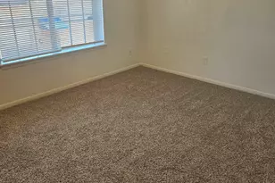 600 Hilliard St, Conroe, TX 77301 - Photo 14