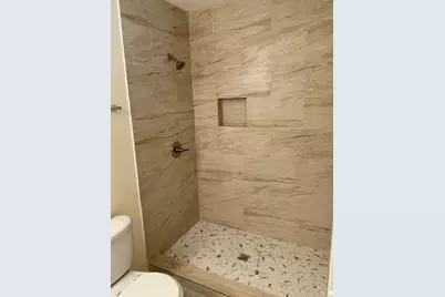 907 Grand Plains Drive, Houston, TX 77090 - Photo 10