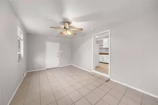 806 3rd Ave N, Texas City, TX 77590 - Photo 6