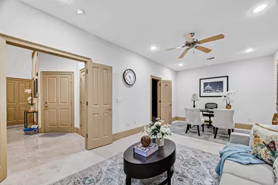 2034 Colquitt Street #A, Houston, TX 77098 - Photo 10
