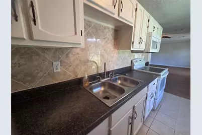 13632 Montgomery Road, Santa Fe, TX 77510 - Photo 8
