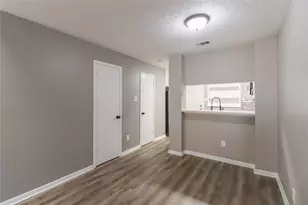 2805 Panagard Dr, Houston, TX 77082 - Photo 8