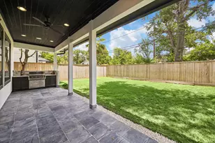 1539 Hewitt Dr, Houston, TX 77018 - Photo 32