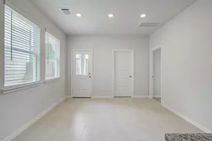 14222 Aston Pne Dr, Houston, TX 77032 - Photo 12
