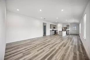 5206 Greengrass Willow Wy, Houston, TX 77048 - Photo 6