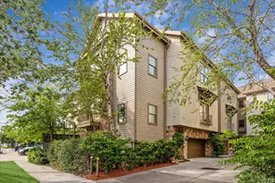 415 Tuam St, Houston, TX 77006 - Photo 6