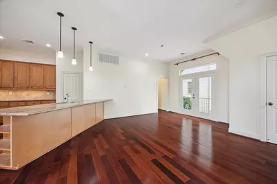 415 Tuam Street, Houston, TX 77006 - Photo 10