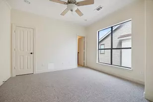 415 Tuam St, Houston, TX 77006 - Photo 22
