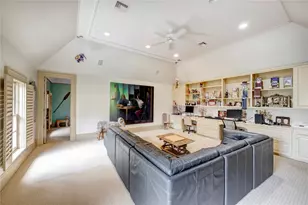 3653 Inverness Dr, Houston, TX 77019 - Photo 32