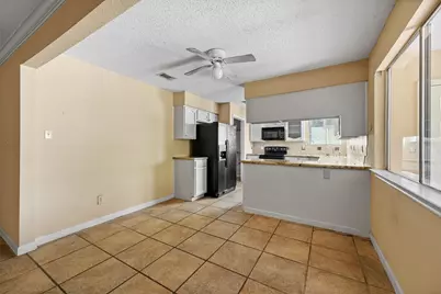 11211 Early Spring Circle, Houston, TX 77064 - Photo 10
