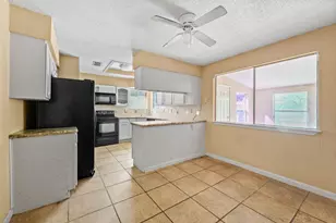 11211 Early Spring Cir, Houston, TX 77064 - Photo 12