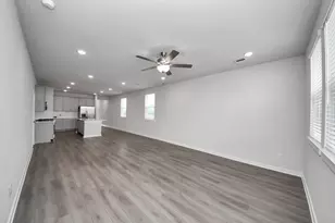8811 Bird Br Dr, Houston, TX 77078 - Photo 14