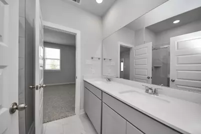 8811 Bird Branch Drive, Houston, TX 77078 - Photo 30