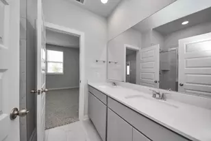 8811 Bird Br Dr, Houston, TX 77078 - Photo 30
