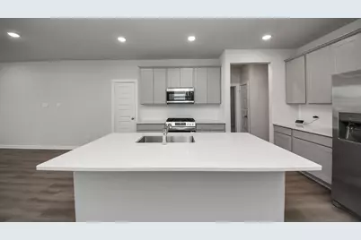 8811 Bird Branch Drive, Houston, TX 77078 - Photo 4