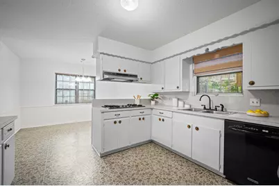 5619 Sheraton Oaks Drive, Houston, TX 77091 - Photo 6
