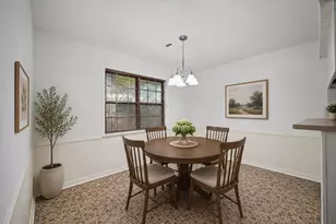 5619 Sheraton Oaks Dr, Houston, TX 77091 - Photo 8
